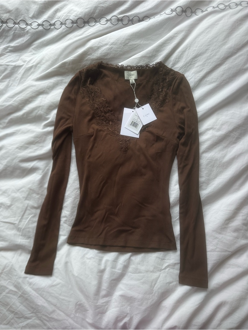 Cami NYC Brown Lace-Trim V-Neck Long Sleeve Sleep Top - Picture 2 of 4